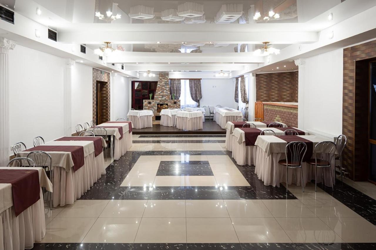 Panska Rovin Hotel Mohnate ภายนอก รูปภาพ